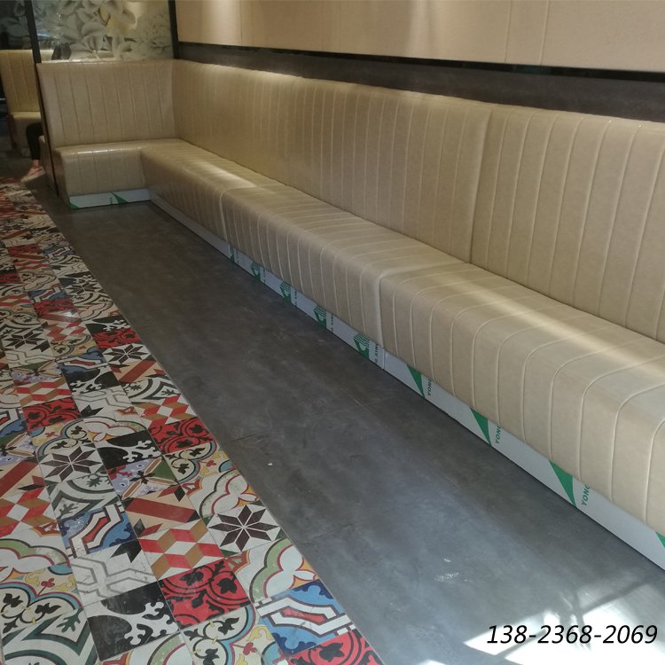 茶餐廳靠墻卡座沙發(fā)，定制餐廳皮革沙發(fā)，餐廳